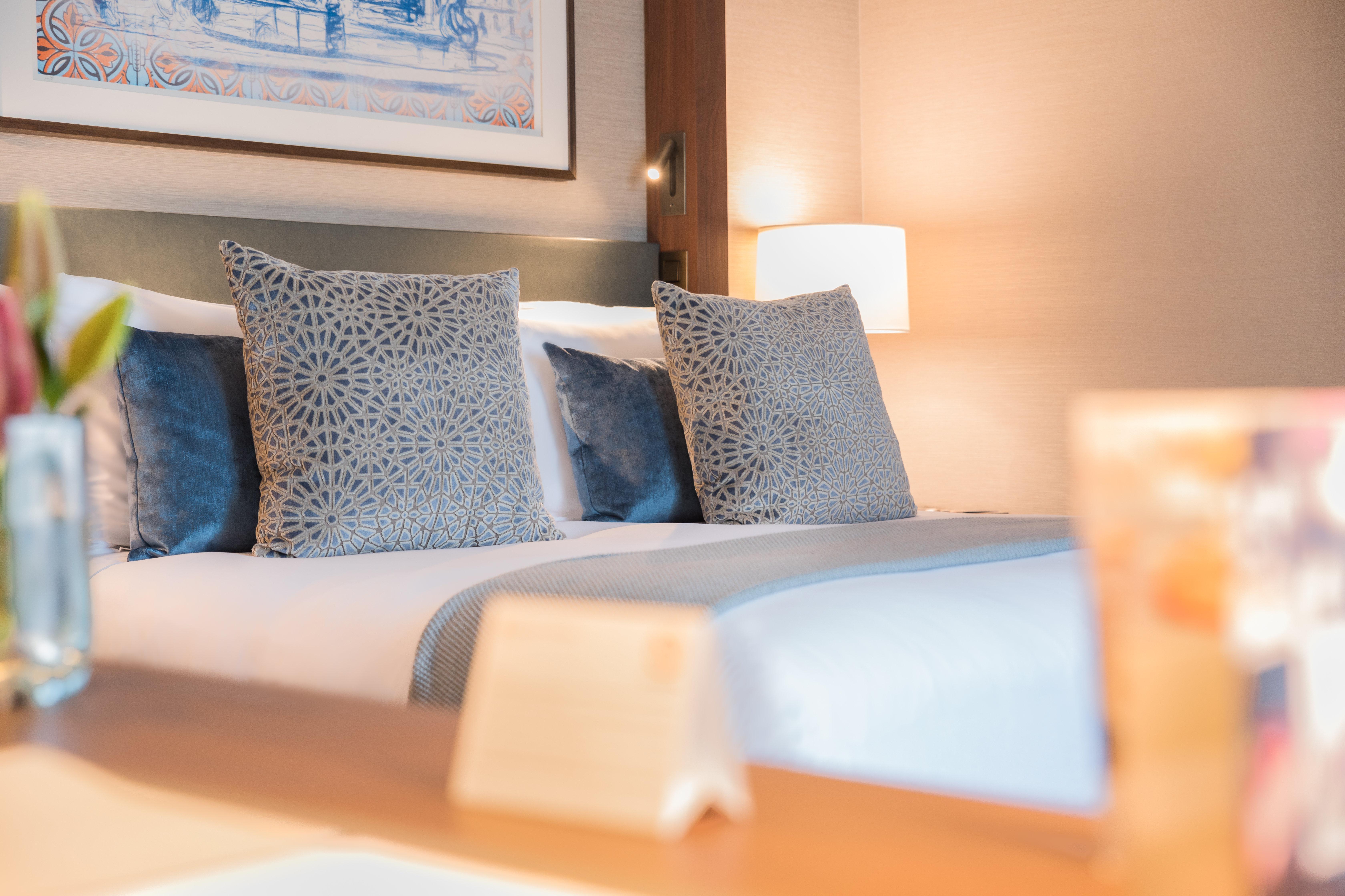 Intercontinental Lisbon By Ihg Hotel Exterior foto A bedroom on board