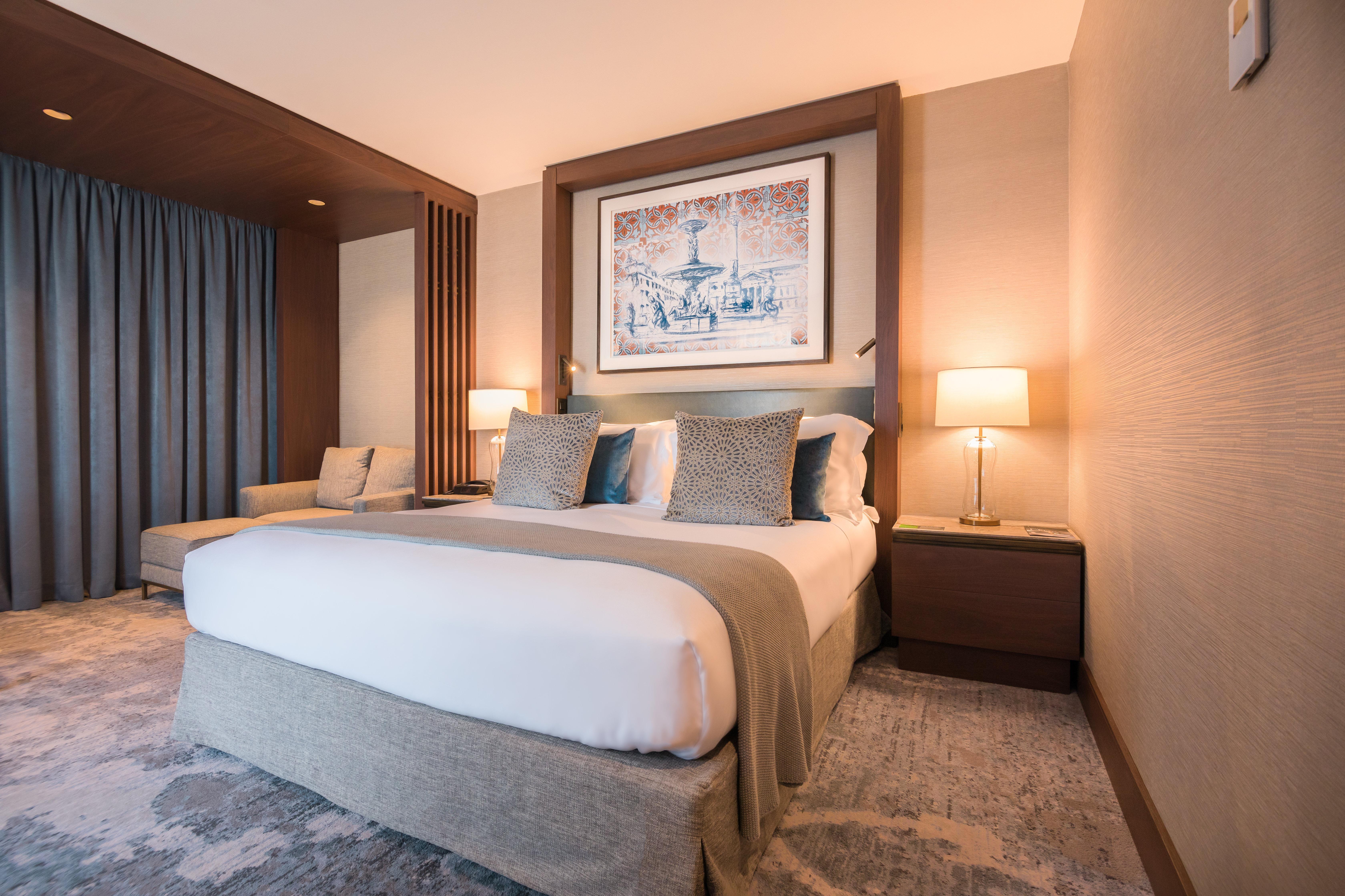 Intercontinental Lisbon By Ihg Hotel Exterior foto A bedroom at the hotel