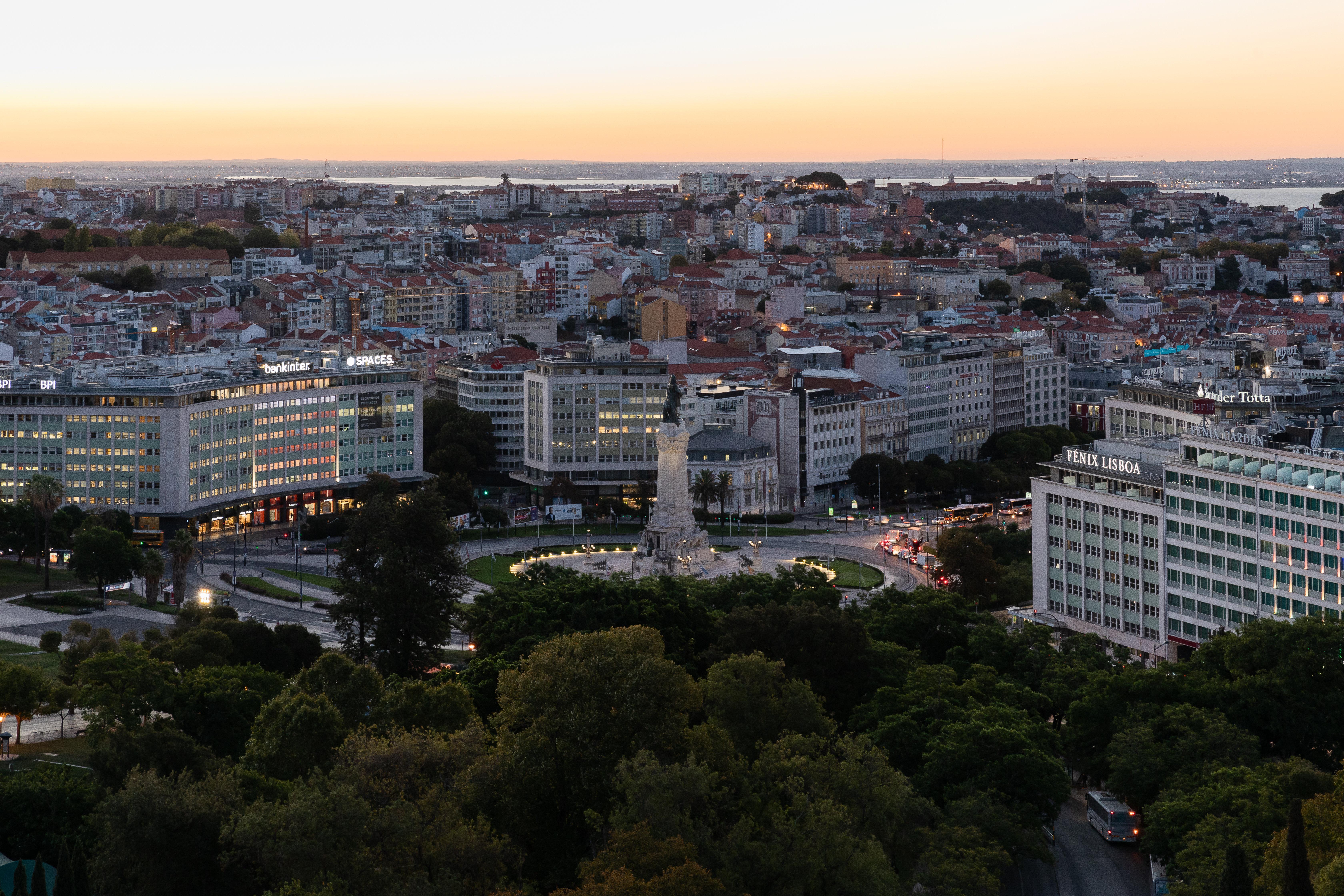 Intercontinental Lisbon By Ihg Hotel Exterior foto View of the square